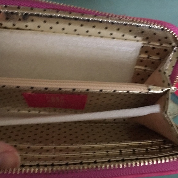 Wallet - Picture 3 of 3